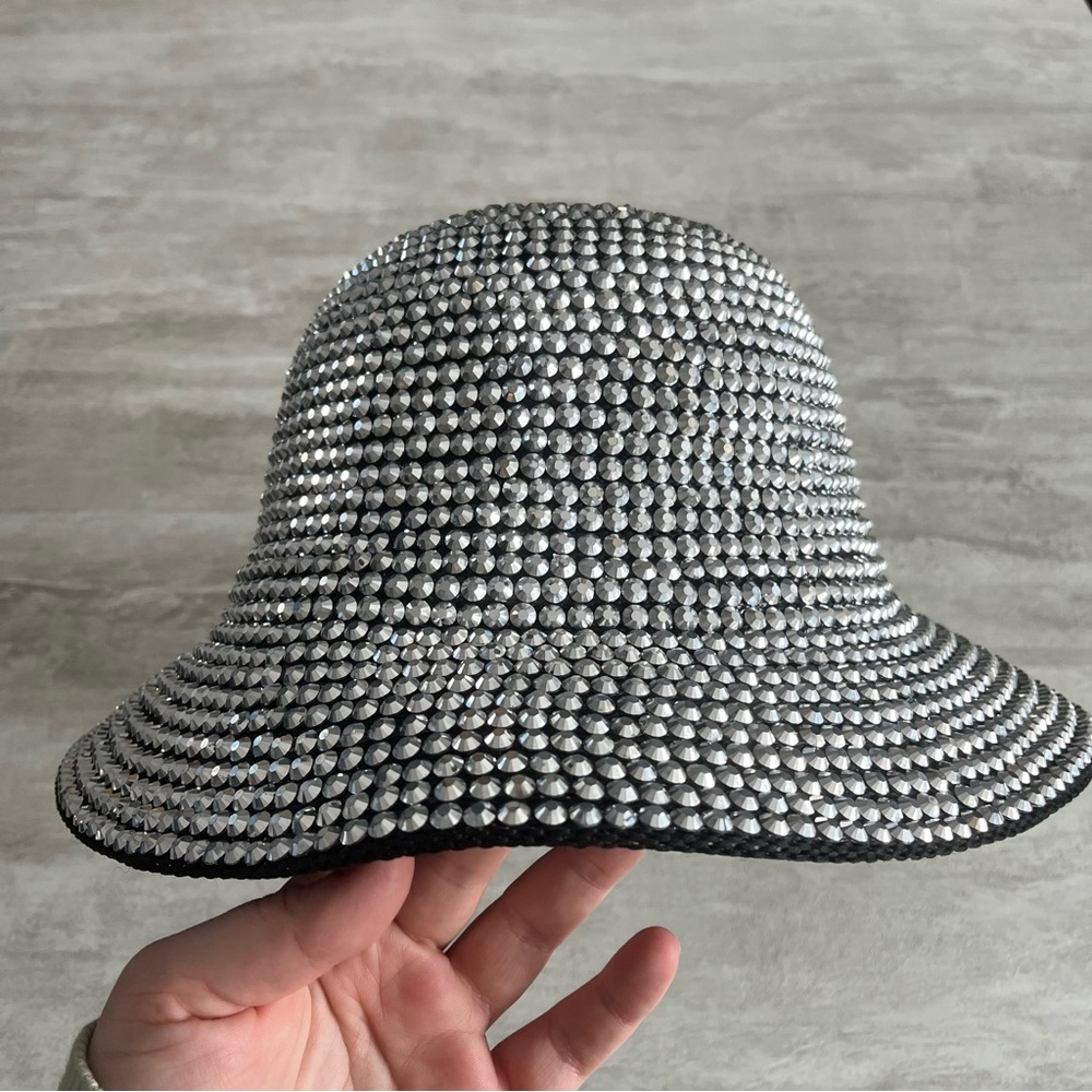 Rhinestone bucket hat NWT